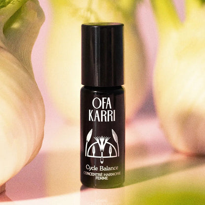 A concentrate of organic essential oils thought by and for women to alleviate pre-menstrual (PMS) and menopause symptoms. Cycle Balance supports hormonal transitions, calms emotional instabilities, and brings well-being and comfort.