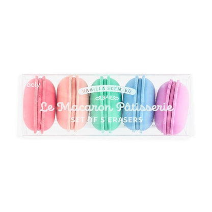 Erase mistakes in style with macaron erasers. This set of 5 scented erasers look like the famous French pastry and smell like sweet vanilla.