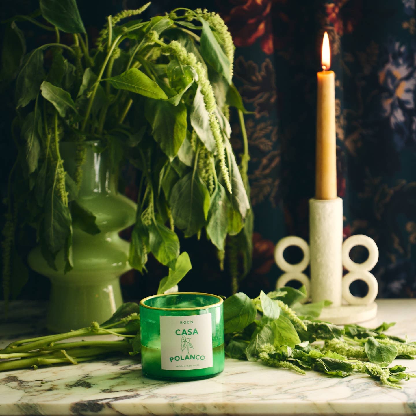 Scent notes of verbena leaf, key limes, violet absolute, clove basil and frankincense. Roen candles are hand poured in their Southern California studio using a coconut + soy wax blend for a natural, clean burn. 