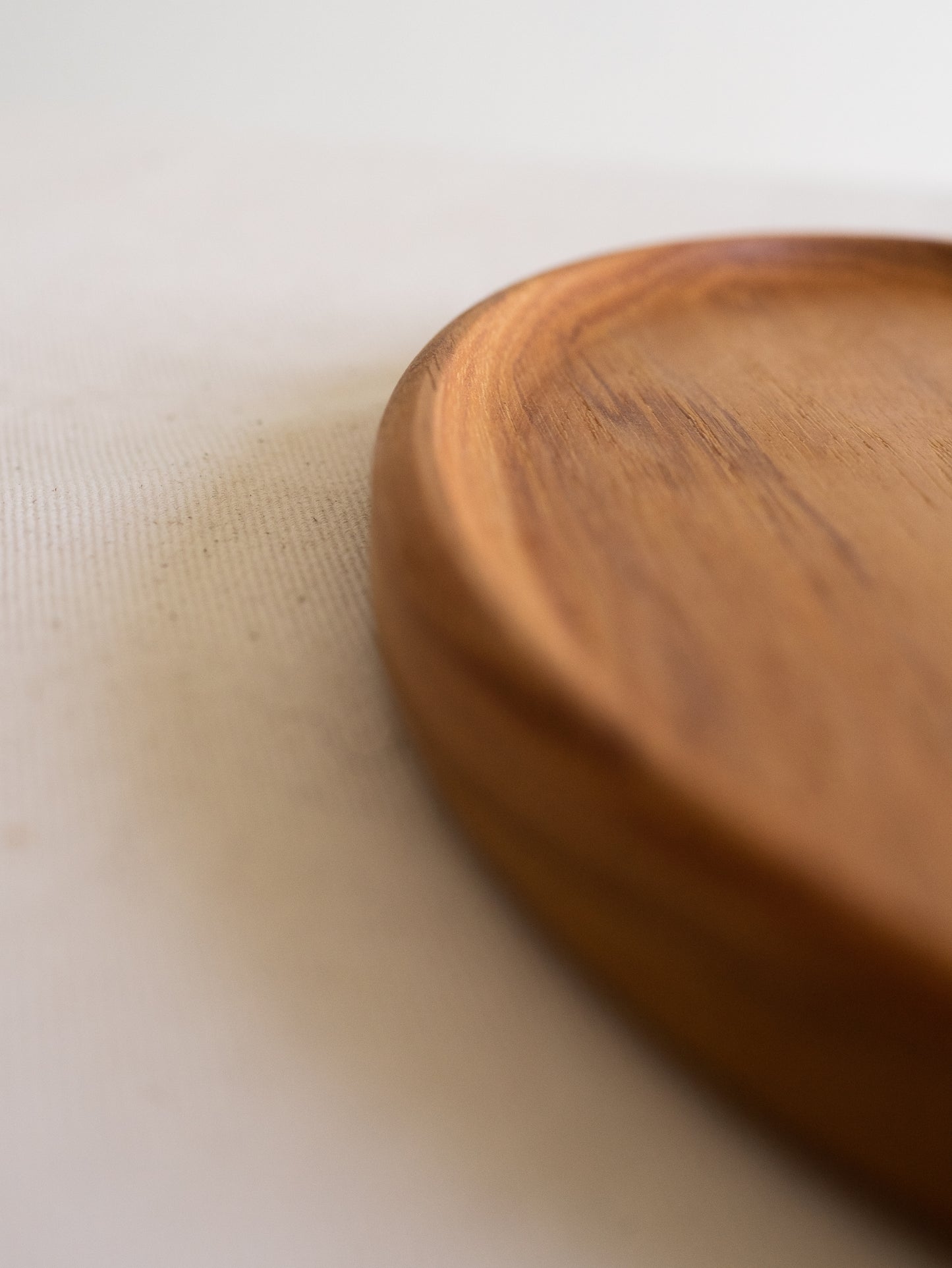 A classic in serving ware, the Hilda platter is a staple for hosting dinner parties and holidays. Handcrafted from mid-tone hickory wood. All Timbermade items are designed and handcrafted by Jon & Bre in their ND shop