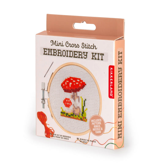 Relax at home and work on a cute mushroom mini embroidery.

Includes pattern, rings, needle & yarn.