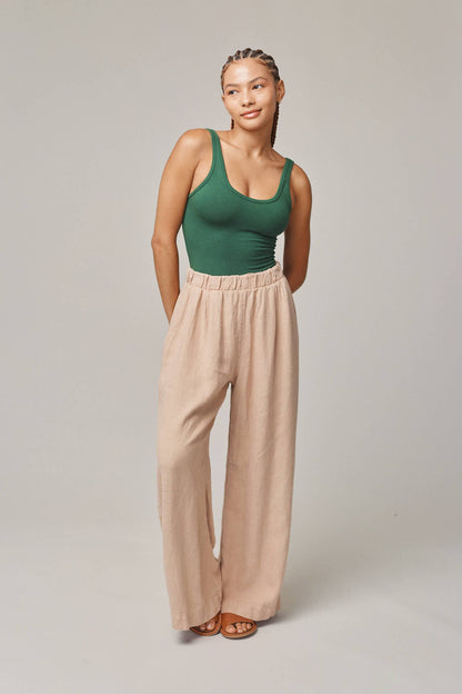 Camrbia pant. Effortlessly stylish with a flattering wide leg and mid-rise fit. The carefully woven 100% hemp results in a linen feel and elegant drape. A wardrobe staple, this versatile pant looks chic paired with everything from swimsuits to blazers. Sustainably made in Los Angeles.