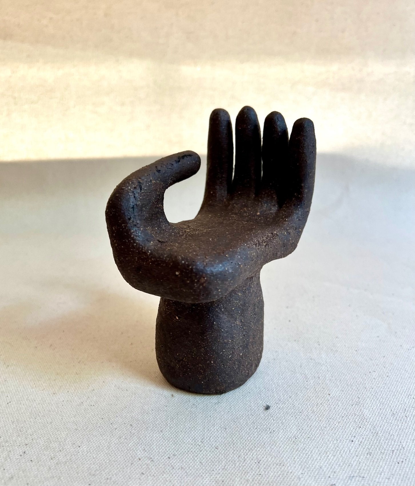 A little something to add to your shelf, side table, coffee table, wherever! Perfect for placing rings and things, burning incense or just lookin’ at. Each object is hand sculpted by Dorien Garry in Los Angeles, California.