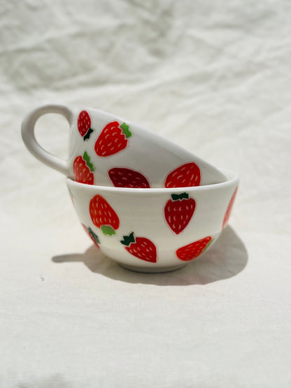 Handmade porcelain mug with hand painted limes. Made right here in Encinitas, California by Chandler Puritty. With its satisfying and ergonomic design, I think it's impossible not to feel good holding this mug and sipping your favorite tea or coffee.