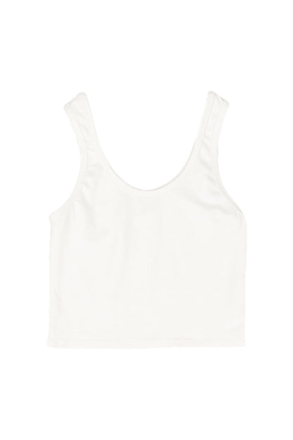 A sporty tank built from a soft and breathable hemp blend with the perfect amount of stretch. Sturdy, but minimal shape is engineered to ensure confident coverage for an active lifestyle. Sustainably made.