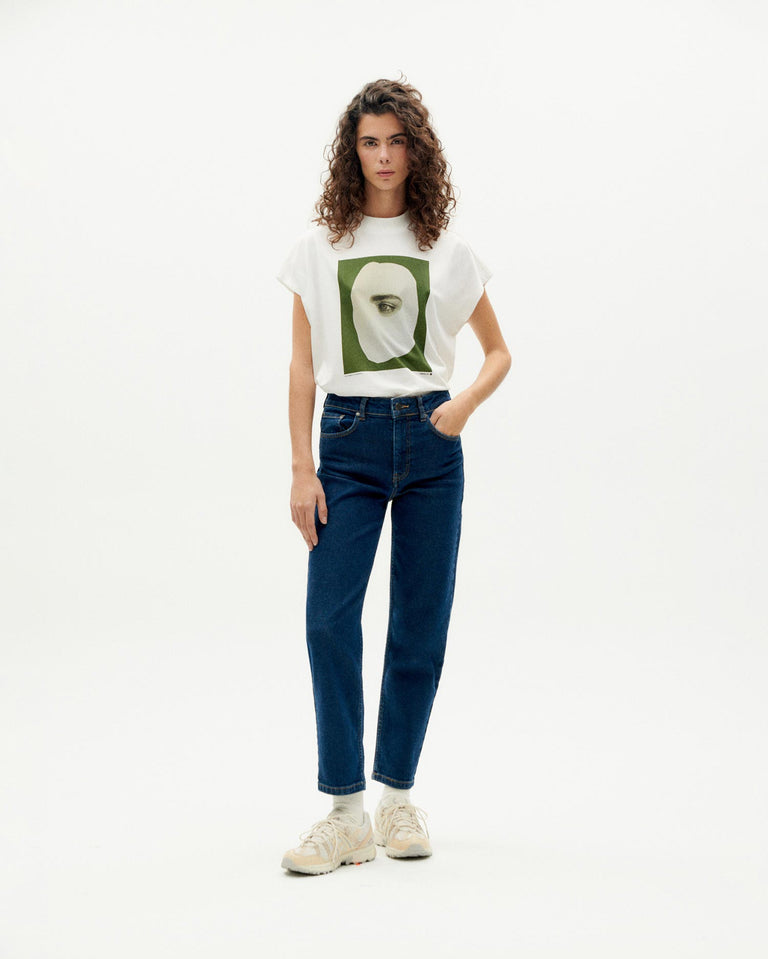 Thinking Mu Nele Clean Denim Jeans / A classic, high waisted pant with straight cut cropped leg. Made with 99% organic cotton 1% elastane. Sustainably made in China.