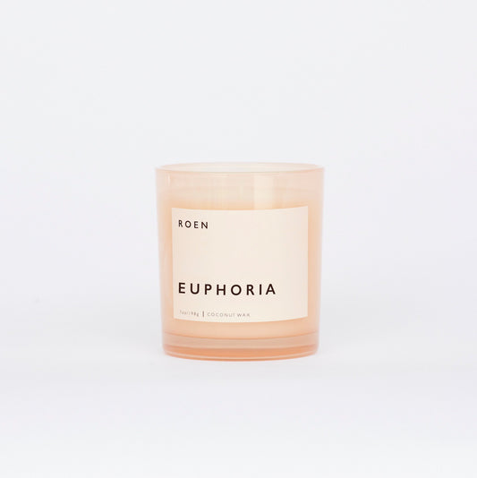 Scent notes of star jasmine, lily, osmanthus, white musk, greens. Roen candles are hand poured in their Southern California studio using a coconut + soy wax blend for a natural, clean burn.