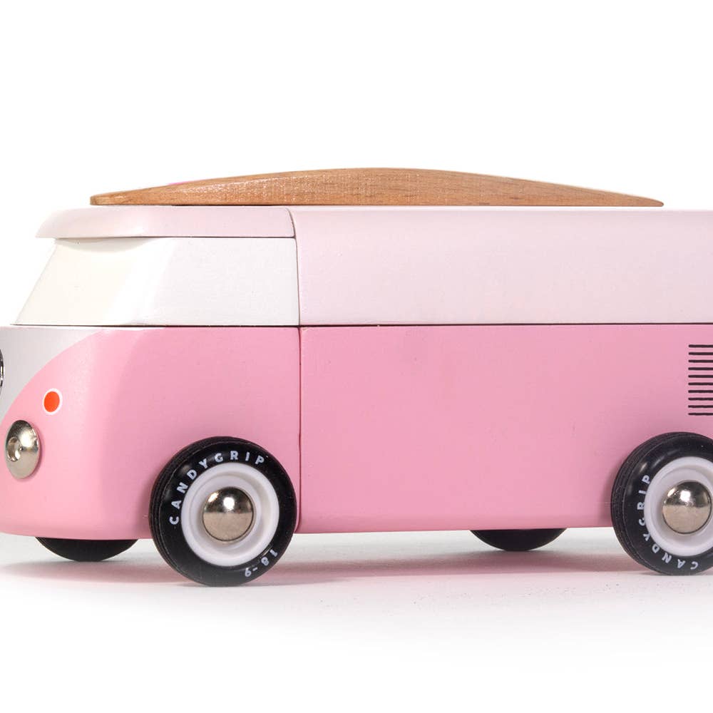 Candylab Beach Bus! Now officially licensed by VW - check out the shiny emblem on the front. This iconic Volkswagen Type 2 comes with a magnetic camper top and surf board.