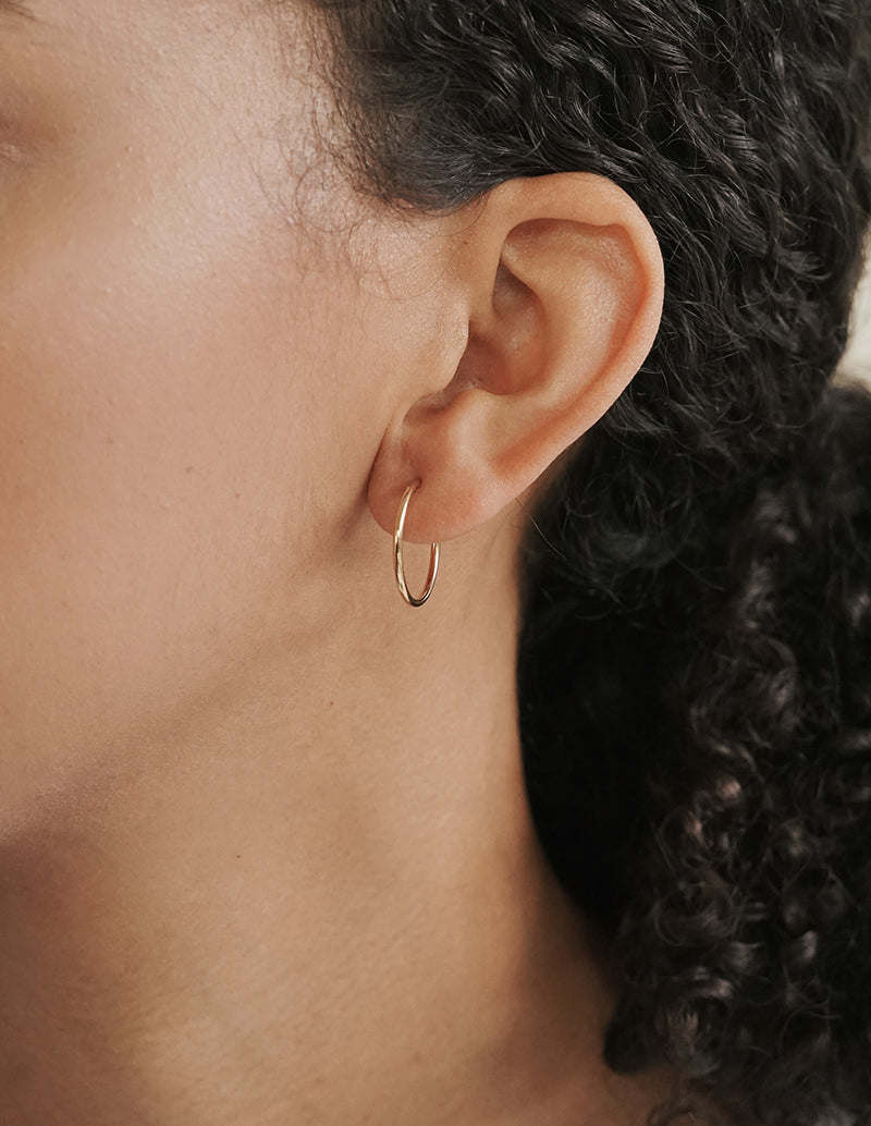 baleen jewelry leen hoop earrings available in either sterling silver or gold vermeil