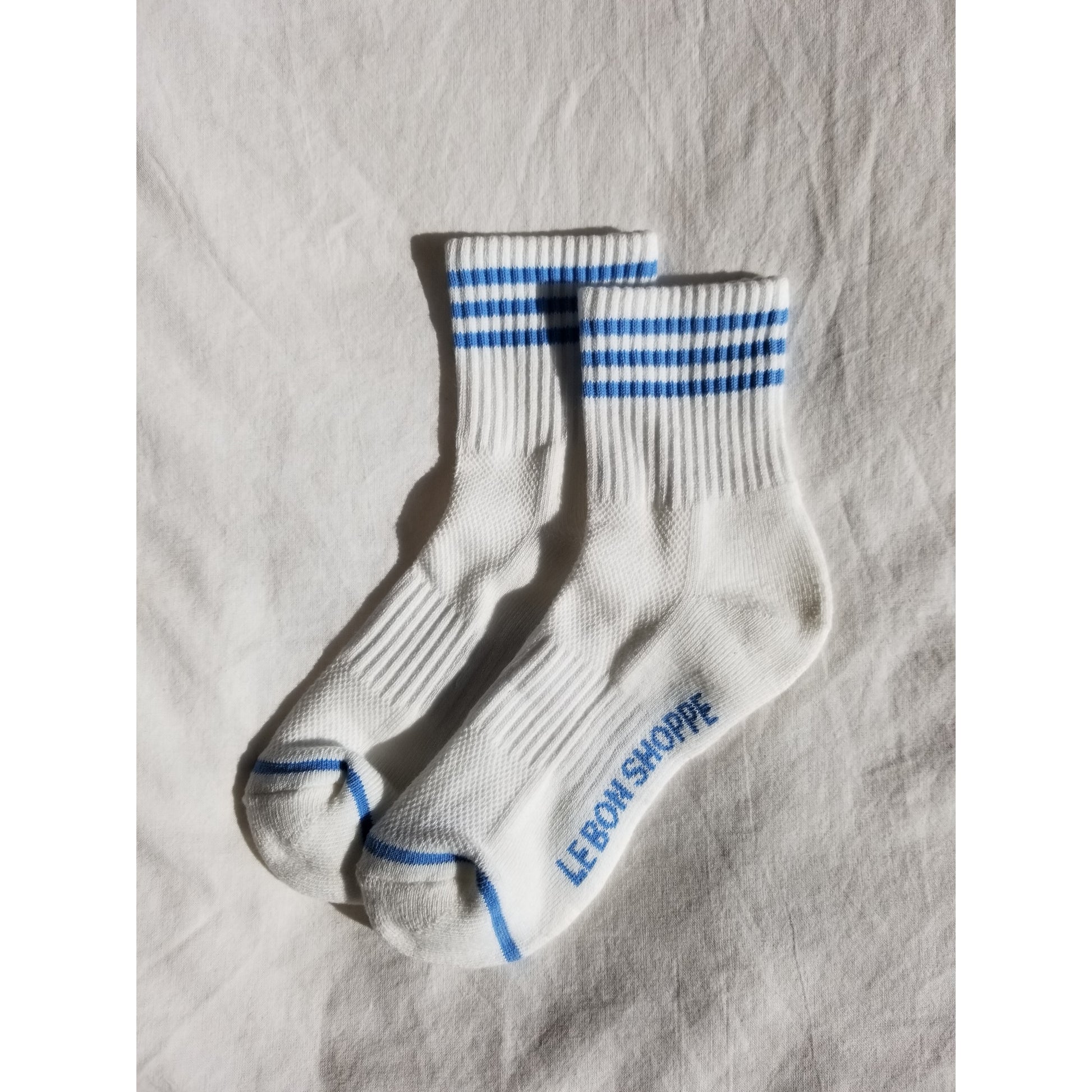 Soft and cozy cotton socks, the girlfriend socks are the crew version of le bon shoppe's boyfriend socks. Sold at thread spun.